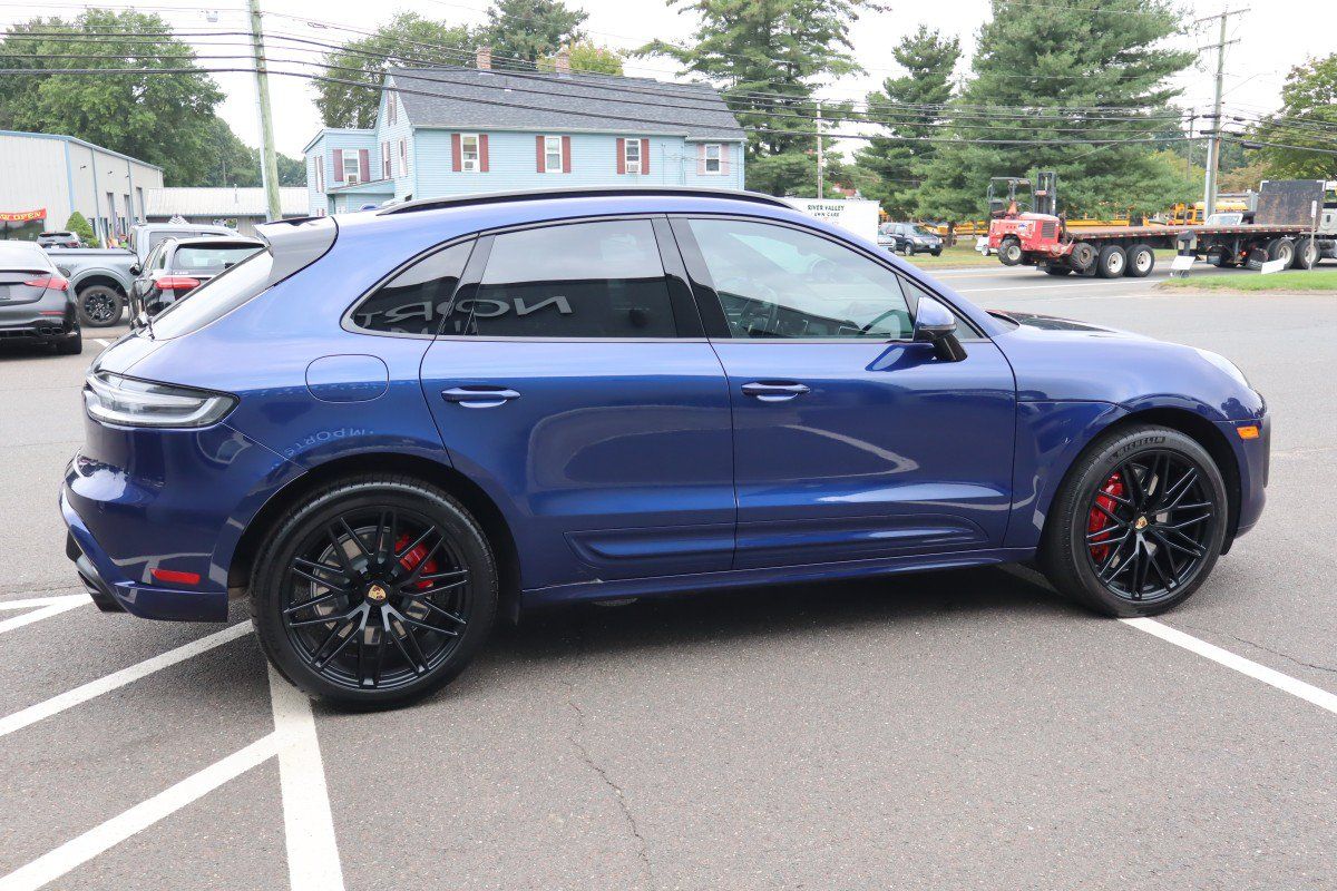 Used 2023 Porsche Macan GTS w/ Premium Package Plus AWD/4WD image 5