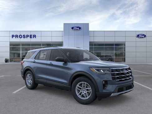New 2026 Ford Explorer Active w/ Active Comfort Package image 7