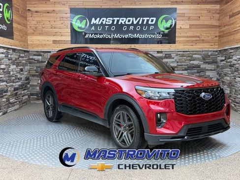 Used 2025 Ford Explorer ST-Line w/ Premium Package AWD/4WD image 1