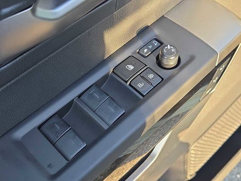 New 2026 Toyota Tundra Limited AWD/4WD image 11