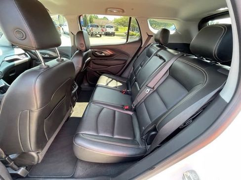 Used 2021 GMC Terrain SLT AWD/4WD image 18