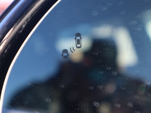 Used 2017 Hyundai Santa Fe AWD w/ SE Ultimate Tech Package 03 image 22