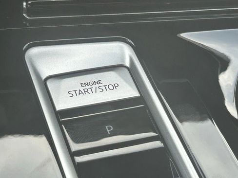 New 2026 Volkswagen Atlas Cross Sport SE image 61