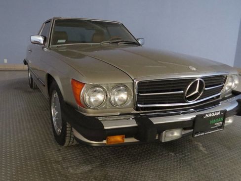Used 1988 Mercedes-Benz 560 SL image 35