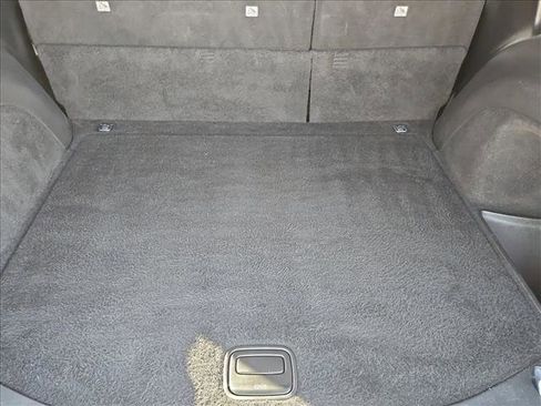 Used 2017 Jeep Grand Cherokee Altitude image 6