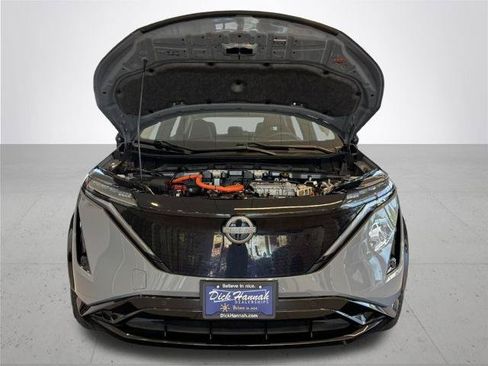 Certified 2024 Nissan Ariya FWD image 5