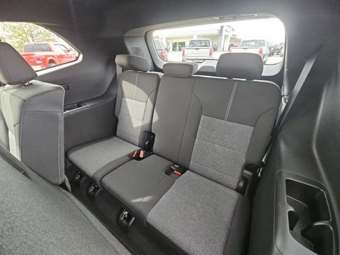 Used 2025 GMC Acadia Elevation w/ Black Edition AWD/4WD image 28