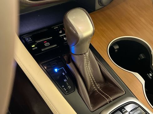 Used 2017 Lexus RX 350 350 w/ Premium Package image 20