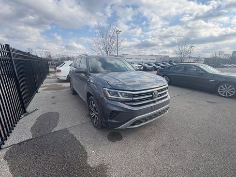 Used 2021 Volkswagen Atlas SEL Premium image 1