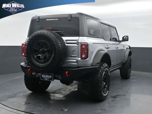 Used 2023 Ford Bronco Outer Banks w/ Sasquatch Package AWD/4WD image 7