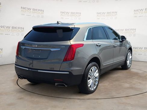 Used 2019 Cadillac XT5 Premium Luxury FWD image 5