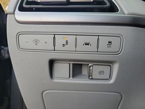 Certified 2022 Hyundai Palisade SE FWD image 23