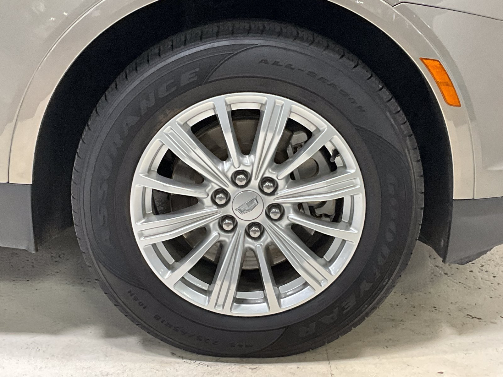 Used 2019 Cadillac XT5 AWD image 12