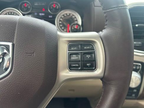 Used 2017 RAM 1500 Laramie w/ Convenience Group AWD/4WD image 25
