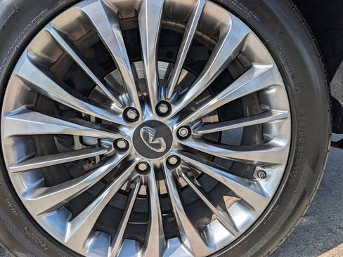 Used 2018 INFINITI QX80 2WD w/ Driver Assistance Package image 7
