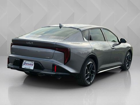 New 2026 Kia K4 GT-Line image 5