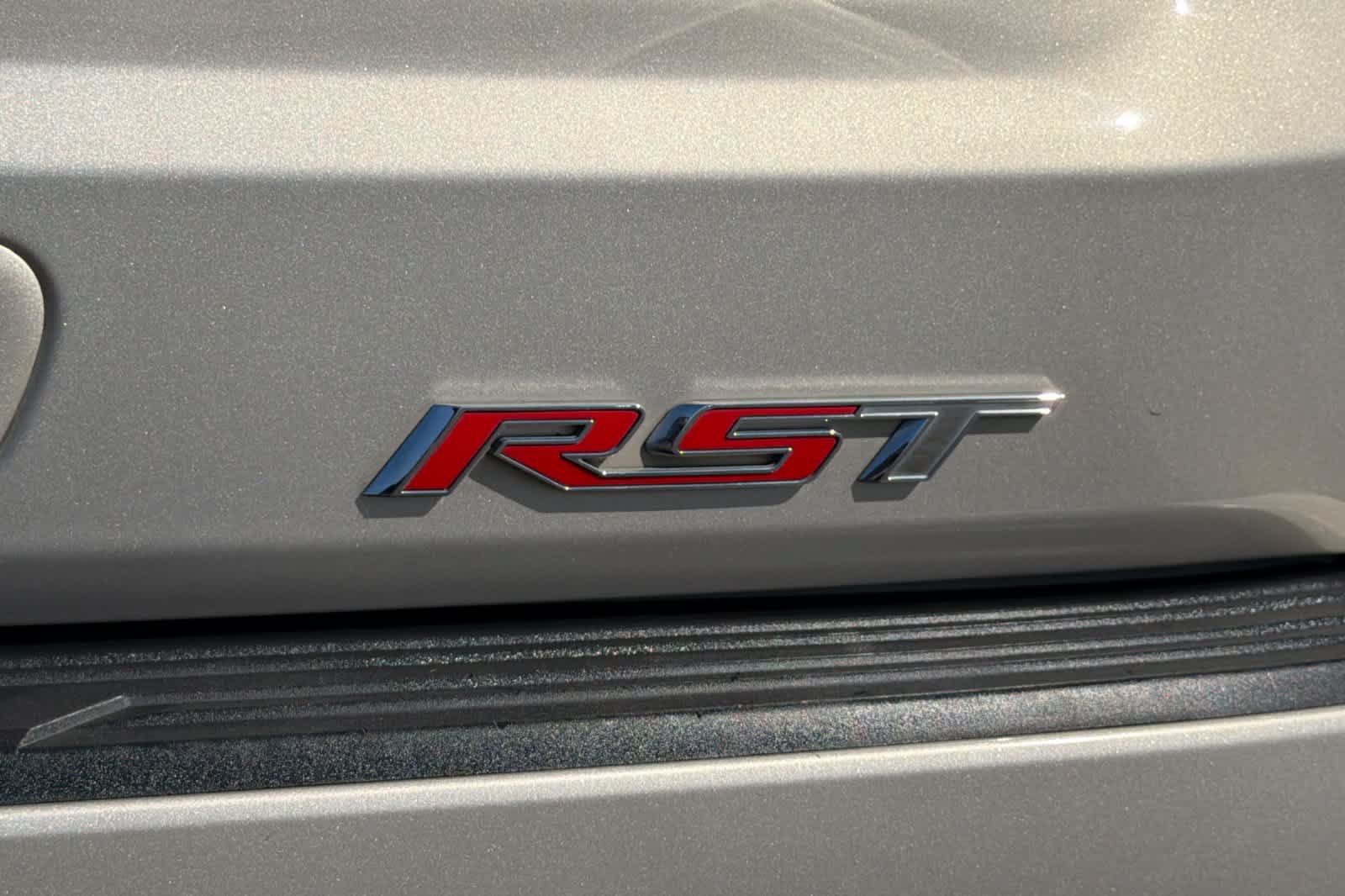 Used 2021 Chevrolet Suburban RST AWD/4WD image 34