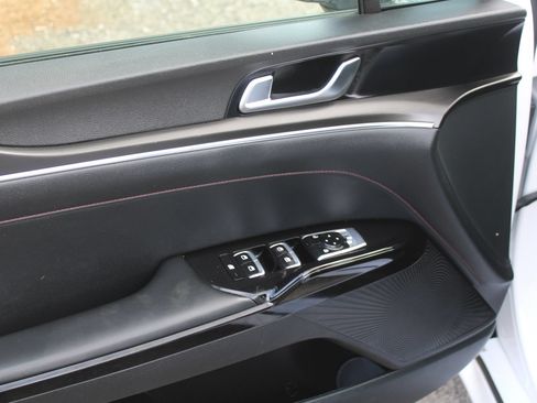 Certified 2023 Kia K5 GT FWD image 18