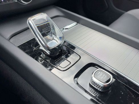 Certified 2023 Volvo XC60 T8 Polestar image 17