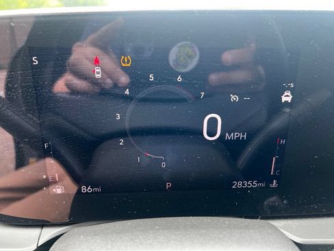 Certified 2025 Buick Envista Preferred w/ Convenience I Package FWD image 19