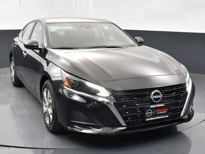 New 2025 Nissan Altima 2.5 S