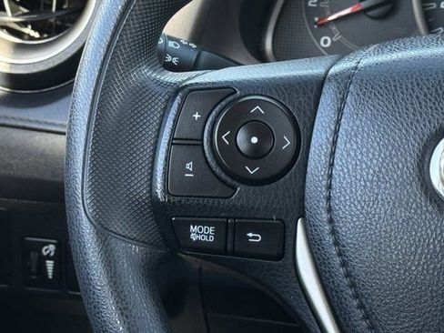 Used 2015 Toyota RAV4 LE image 14