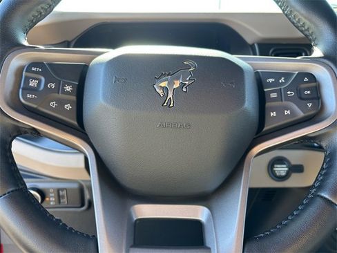 Used 2023 Ford Bronco Wildtrak image 33