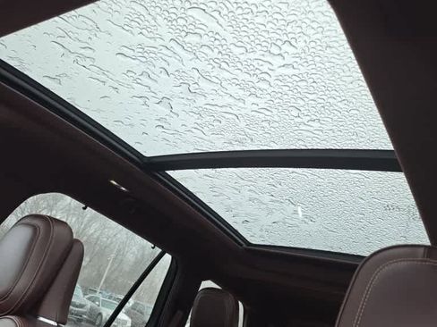 Used 2022 Lincoln Aviator Black Label w/ Dynamic Handling Package image 9