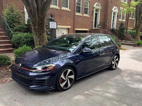 Used 2018 Volkswagen GTI 4-Door FWD image 1