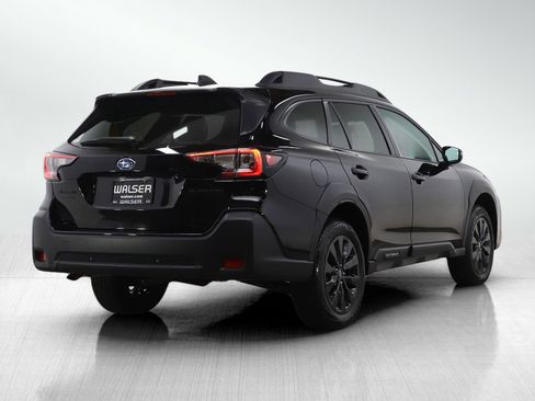 Used 2024 Subaru Outback Onyx Edition image 5