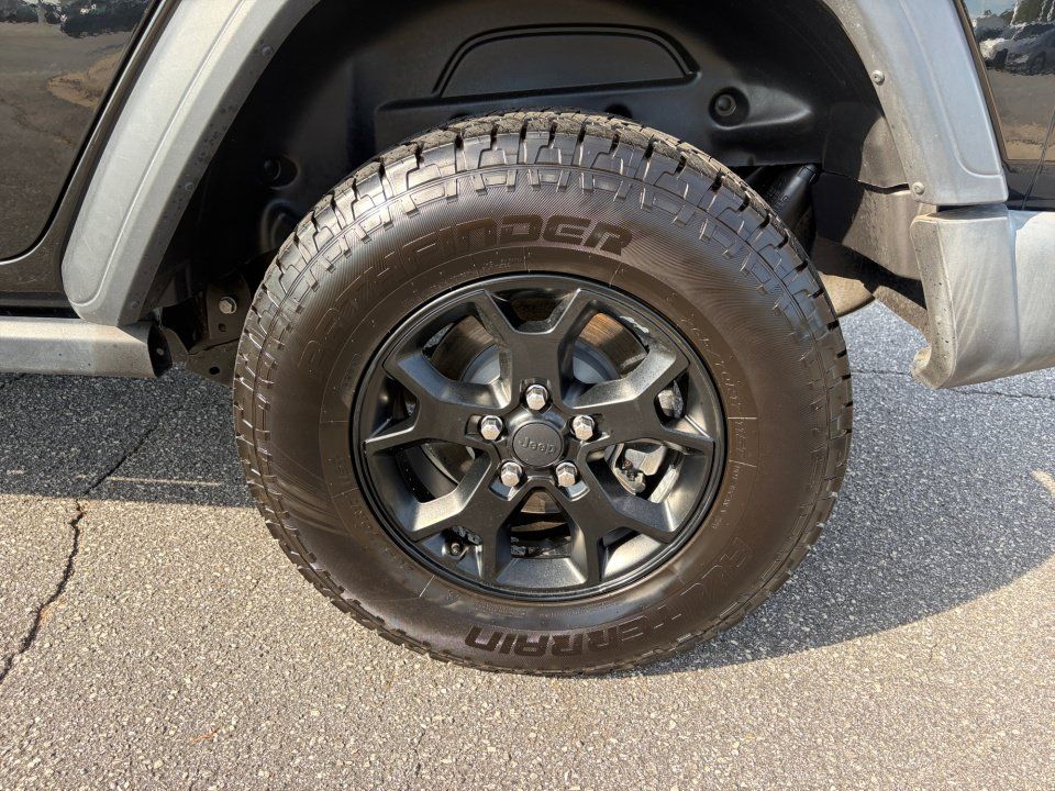 Used 2020 Jeep Wrangler Unlimited Sport AWD/4WD image 26