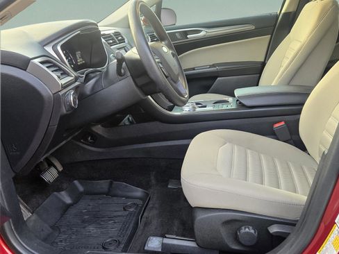 Used 2018 Ford Fusion S image 14