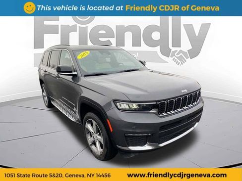 Used 2025 Jeep Grand Cherokee L Limited AWD/4WD image 3