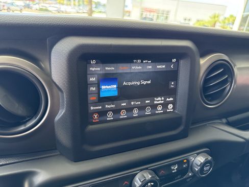 Used 2020 Jeep Wrangler Unlimited Sport S AWD/4WD image 22