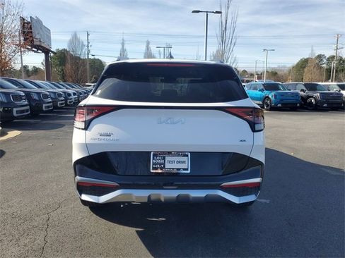 Certified 2024 Kia Sportage SX image 5
