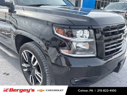 Certified 2019 Chevrolet Suburban LT w/ RST Edition image 11