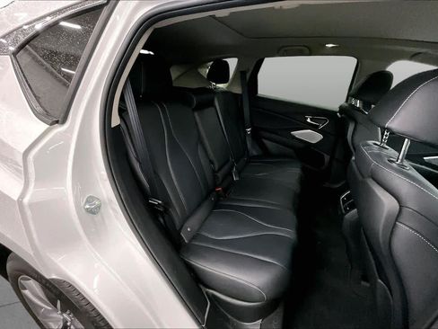 Used 2023 Acura RDX w/ Technology Package FWD image 19