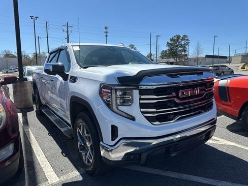 Used 2025 GMC Sierra 1500 SLT w/ SLT Premium Plus Package image 3