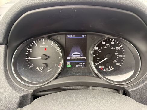 Used 2020 Nissan Rogue SL w/ Premium Package AWD/4WD image 18