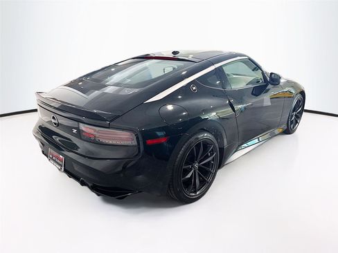 Used 2024 Nissan Z Performance w/ Floor Mat Package RWD image 33