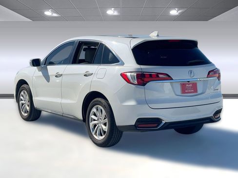 Used 2017 Acura RDX w/ Tech & AcuraWatch Plus Pkg image 3