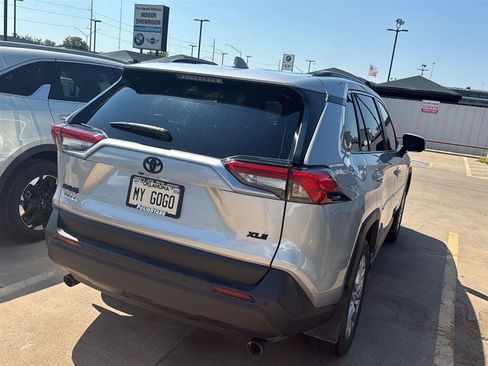 Used 2024 Toyota RAV4 XLE Premium w/ Weather Package FWD image 9
