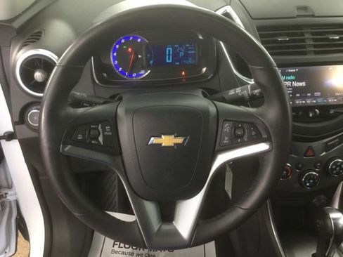 Used 2015 Chevrolet Trax LTZ AWD/4WD image 26