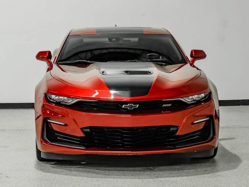 Used 2021 Chevrolet Camaro SS w/ Wild Cherry Design Package 2 RWD image 3