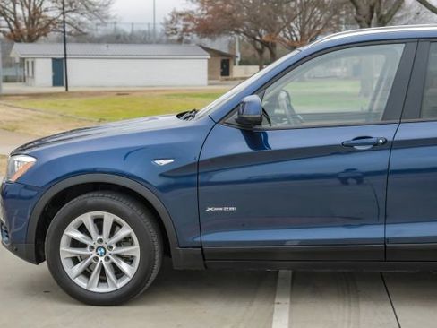 Used 2016 BMW X3 xDrive28i w/ Premium Package image 17