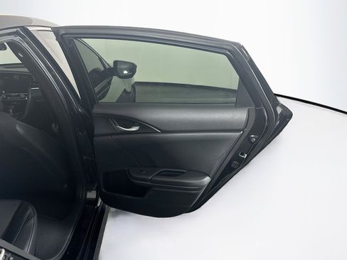 Used 2019 Honda Civic Sport image 26