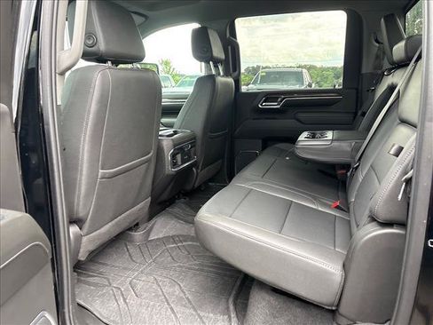 Certified 2024 Chevrolet Silverado 2500 LTZ w/ LTZ Convenience Package AWD/4WD image 9