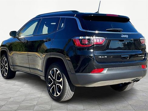 Used 2022 Jeep Compass Limited image 13