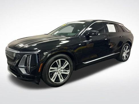 Certified 2024 Cadillac Lyriq Tech RWD image 1
