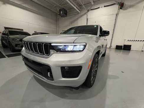 Used 2024 Jeep Grand Cherokee L Overland w/ Luxury Tech Group IV image 68